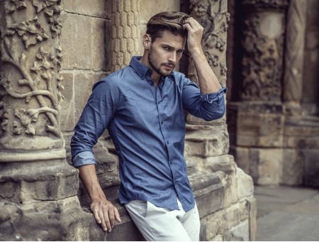 Lotto Winner Offering Up Money To Any Man That Will Date Her